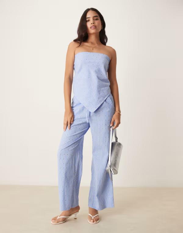 ネバーフリードレスド レディース ボトムス カジュアルパンツ ワイドレッグ パンツ コットン Never Fully Dressed cotton hotfix wide leg pants stripe - part of a set Blue Stripe ブルー