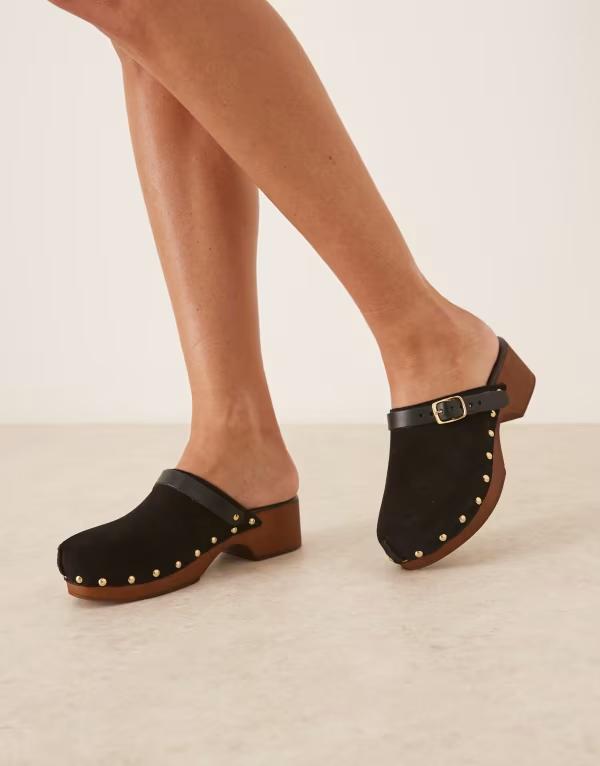 エイソス レディース シューズ サンダル スエード ASOS DESIGN Miles closed-toe studded clogs suede Black suede ブラック
