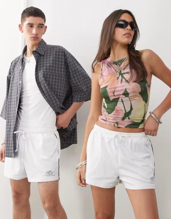 リクレイム ヴィンテージ レディース ボトムス ハーフパンツ・ショーツ ショートパンツ Reclaimed Vintage unisex airtex short shorts White ホワイト