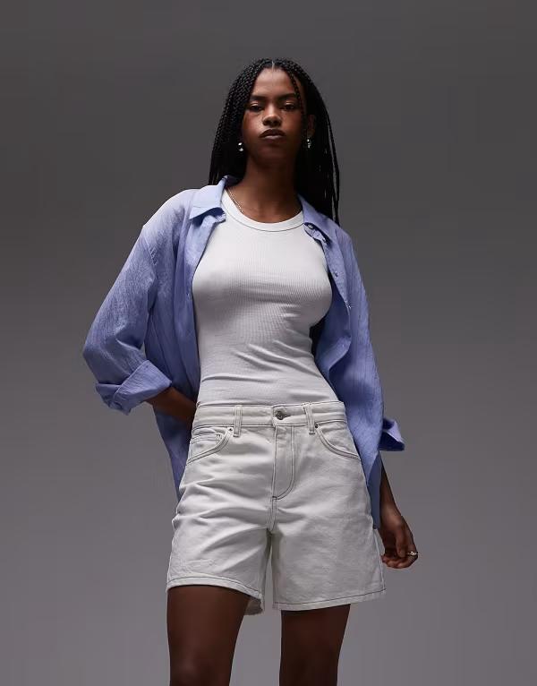 トップショップ レディース ボトムス ハーフパンツ・ショーツ ショートパンツ デニム Topshop denim cinch back shorts in bone ecru エクリュ
