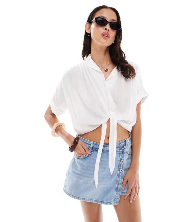 オンリー レディース ボトムス スカート ミニ ONLY mini wrap skort in light wash Light Blue Denim デニム｜ReVida 店
