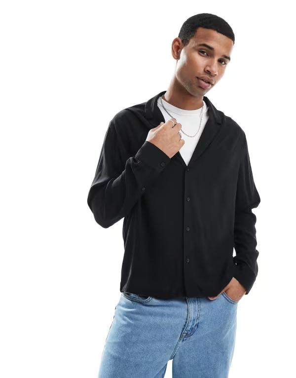 エイソス メンズ トップス シャツ レギュラーフィット ASOS DESIGN boxy regular fit shirt with low camp collar Black ブラック