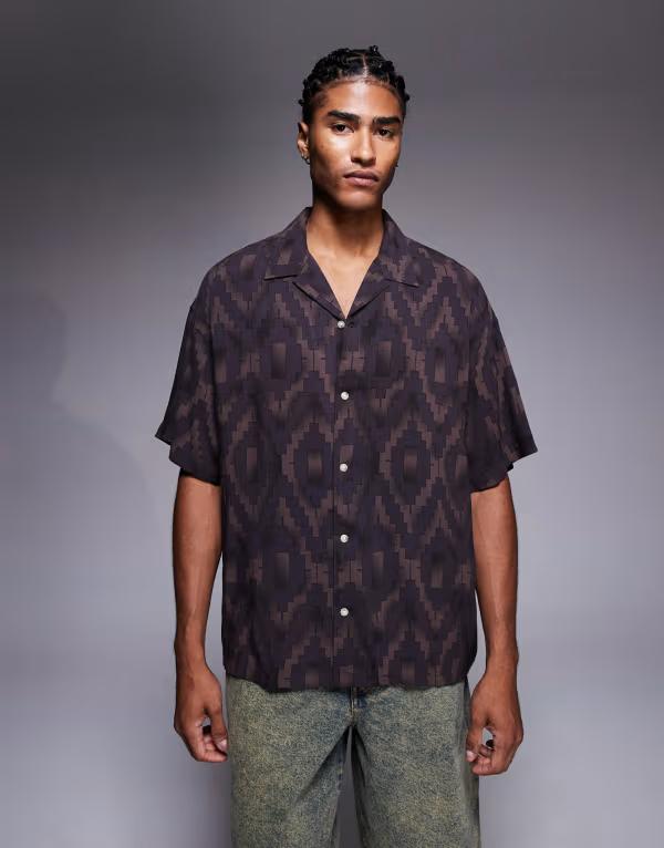 アダプト メンズ トップス シャツ プリント ADPT oversized shirt geometric print Chocolate Brown ブラウン
