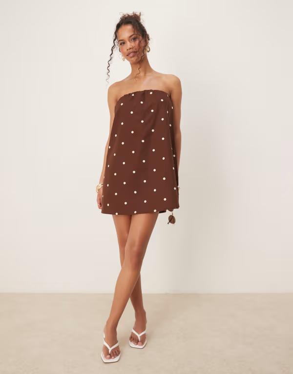 エイソス レディース トップス ワンピース ミニワンピース ドット ミニ ASOS DESIGN bandeau trapeze mini dress in chocolate polka dots Chocolate Polka Dot チョコレート｜ReVida 店