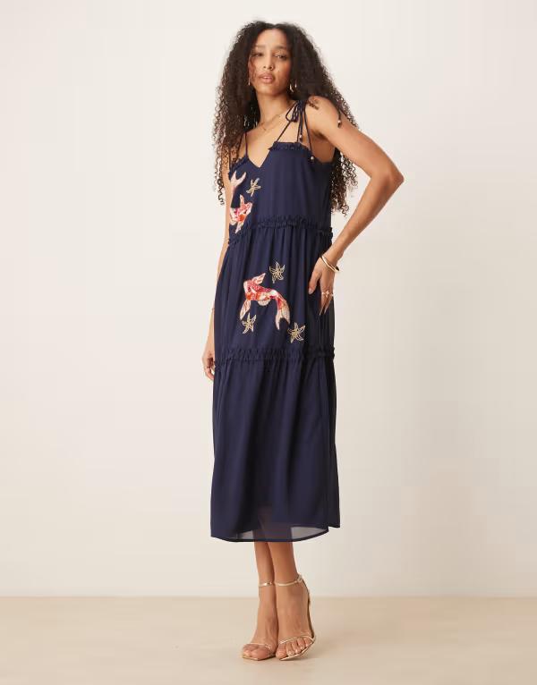 ホープ＆アイビー レディース トップス ワンピース ティアード ミディワンピース ミディ Hope & Ivy koi embellished tiered midi dress with tie straps Navy ネイビー