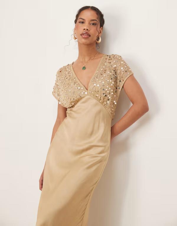 ネバーフリードレスド レディース トップス ワンピース コントラスト Never Fully Dressed embellished 2-in-1 contrast slip dress Gold ゴールド