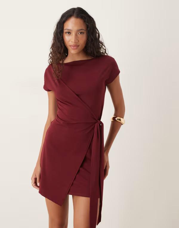 エイソス レディース トップス ワンピース ミニワンピース ミニ キャップ ASOS DESIGN cap sleeve tie wrap front mini dress Burgundy バーガンディ 14,186円