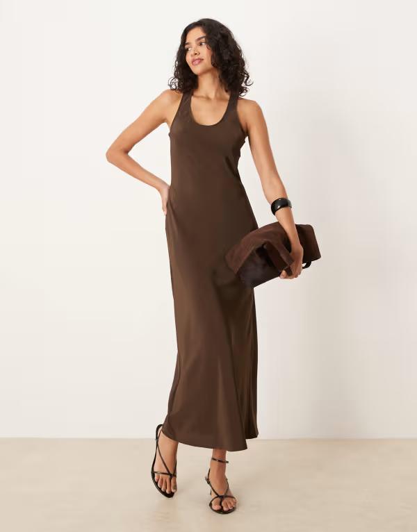 エイソス レディース トップス ワンピース マキシワンピース サテン マキシ ASOS DESIGN scoop neck satin maxi dress in chocolate Chocolate チョコレート
