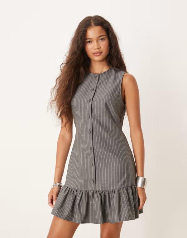 エイソス レディース トップス ワンピース ボタンダウン ミニワンピース ミニ ノースリーブ ダウン ASOS DESIGN sleeveless button down mini dress pinstripe Gray Pinstripe グレー