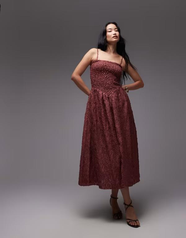 アンドアザーストーリーズ レディース トップス ワンピース ミディワンピース フラワー柄 ミディ フラワー & Other Stories 3D floral midi dress with v drop waist and removable straps in pomegranate pink ピンク｜ReVida 店