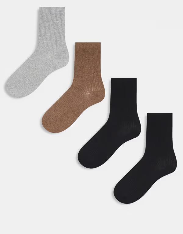 ピーシーズ レディース アンダーウェア 靴下 リブ Pieces 4 pack ribbed socks in neutral tones Black ブラック