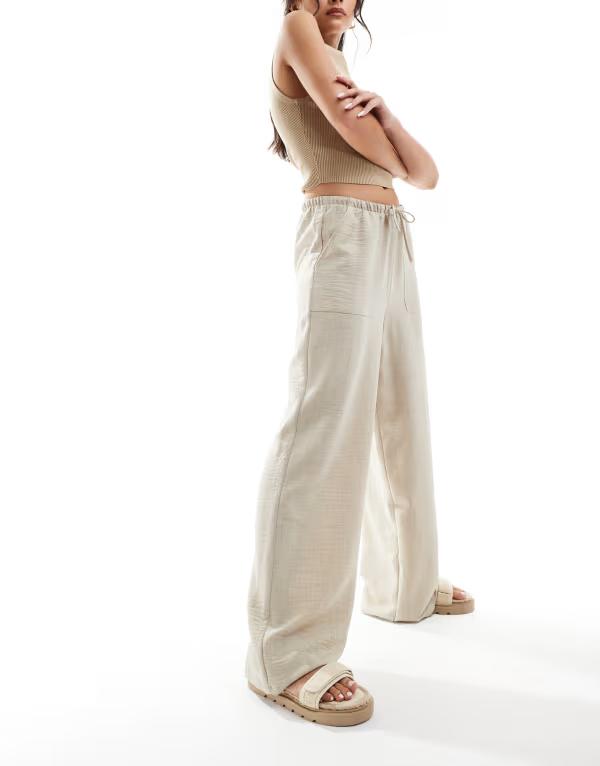 ヴェロモーダ レディース ボトムス カジュアルパンツ ワイドレッグ パンツ Vero Moda pull on wide leg pants with tie waist in stone Overcast ストーン｜ReVida 店