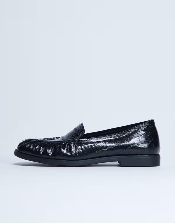トップショップ レディース シューズ スリッポン・ローファー ギャザー ローファー Topshop Coby ruched toe croc loafers Black ブラック