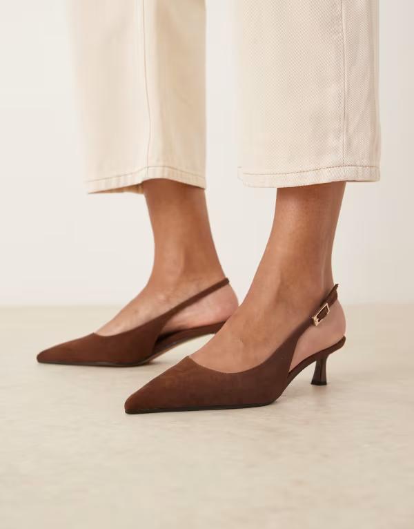 エイソス レディース シューズ 踵 スエードクロス ASOS DESIGN Skip slingback kitten heel shoes インチ chocolate suedette CHOCOLATE SUEDETTE 黒茶