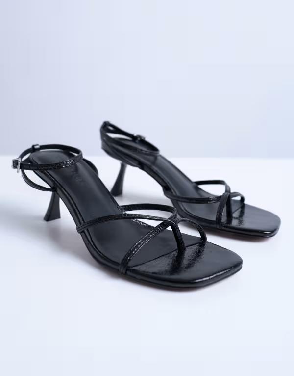 トップショップ レディース シューズ サンダル ヒール Topshop Ila toe loop mid heel sandal Black ブラック