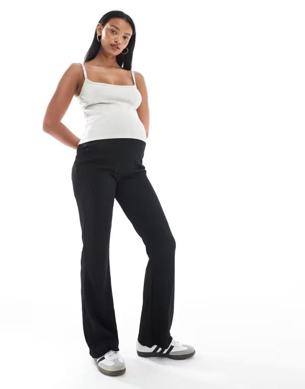 ママライシアス レディース ボトムス 心地好いズボン下 ズボン下 マタニティ Mama.licious Mamalicious Maternity jacquard textured stretchy flare pants Black 黒いこと