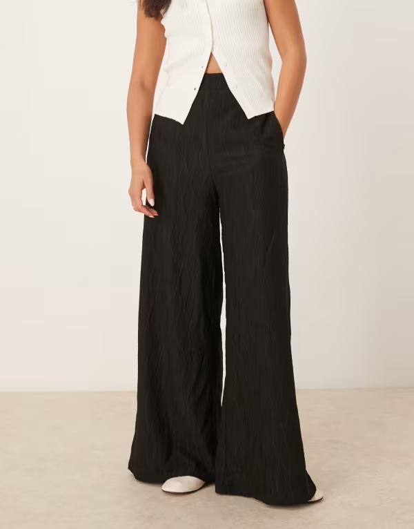 ヴィラ レディース ボトムス カジュアルパンツ ワイドレッグ パンツ Vila textured wide leg pants Black beauty ブラック 12,145円
