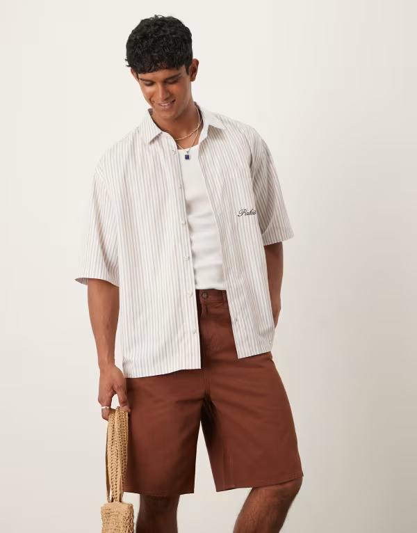 エイソス メンズ トップス プルオーバー ASOS DESIGN oversized shirt stripe with chest embroidery BEIGE ベージュ