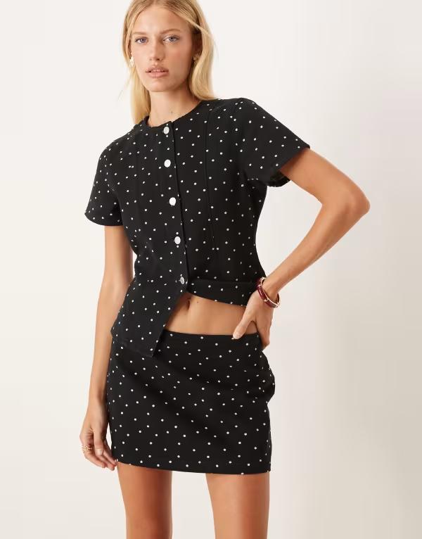 エイソス レディース ボトムス スコート 一点 ミニ ジーンズ ASOS DESIGN clean denim micro skirt インチ mini polka dots Black and white spot 白いこと レディースファッション-スカート