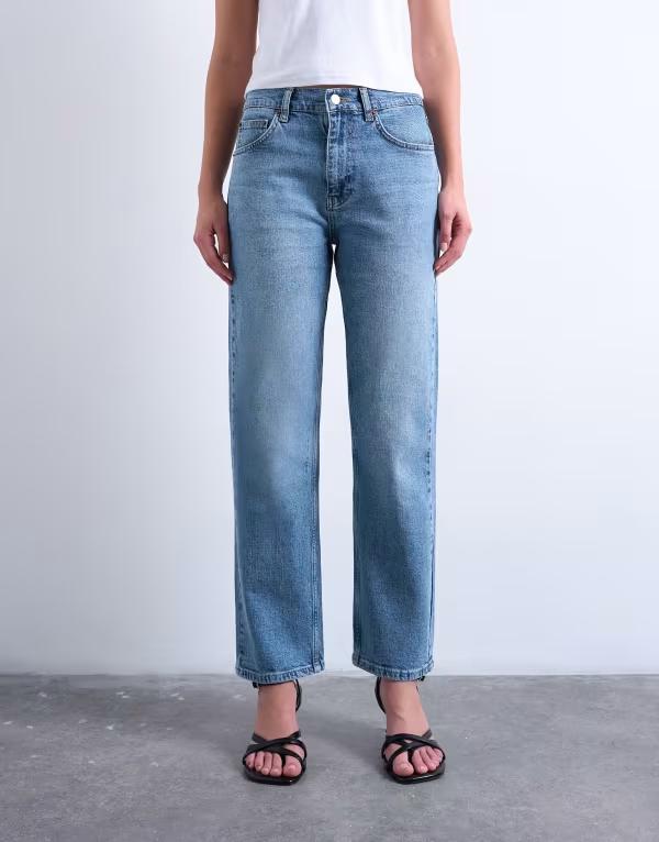 トップショップ レディース ボトムス デニムパンツ Topshop Orson mid rise comfort straight jean in bleach Bleach|ReVida 店
