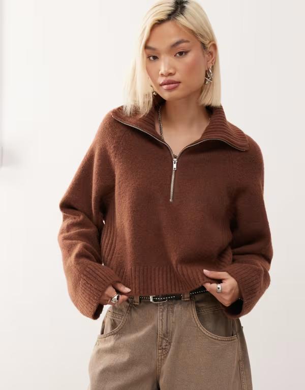 モンキ レディース アウター ニット・セーター ハーフジップ セーター Monki half zip sweater in chocolate Chocolate brown ブラウン
