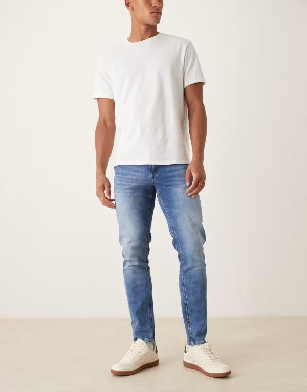 エイソス メンズ ボトムス ジーンズズボン下 デニム ASOS DESIGN slim jeans インチ light wash LIGHT WASH BLUE 青色
