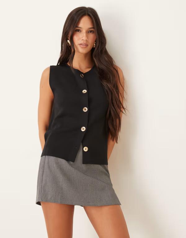 マンゴ レディース トップス ベスト ハイネック ニット Mango knit high neck vest with gold buttons Black ブラック