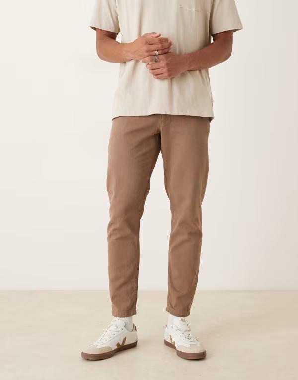 エイソス メンズ ボトムス カジュアルパンツ パンツ ASOS DESIGN tapered pants BROWN ブラウン｜ReVida 店