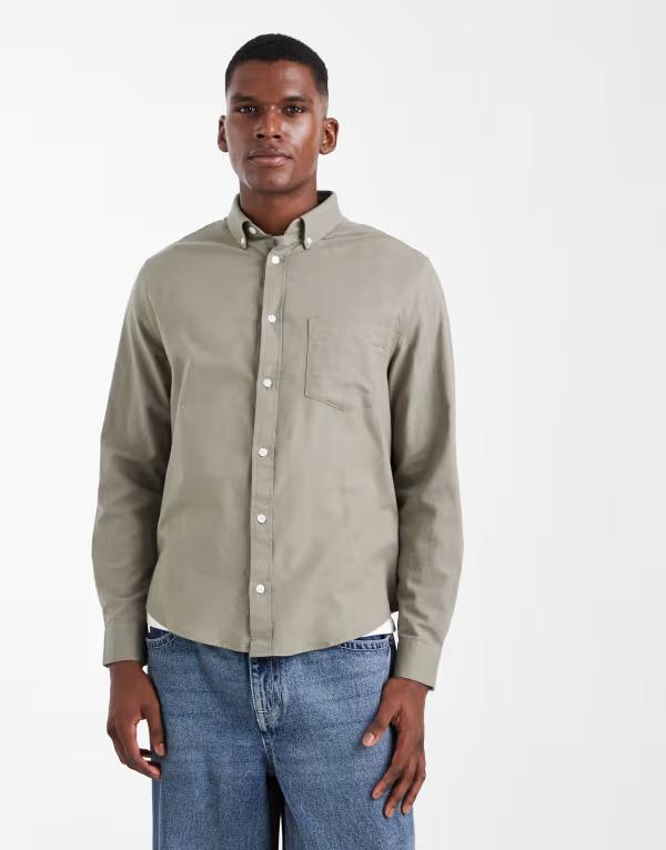 エイソス メンズ トップス シャツ オックスフォード  DESIGN oxford regular shirt Khaki カーキ