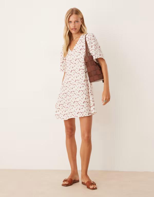 ジェイディーワイ レディース トップス ワンピース ミニワンピース プリント ミニ JDY short sleeve flower print mini dress WHITE ホワイト｜ReVida 店