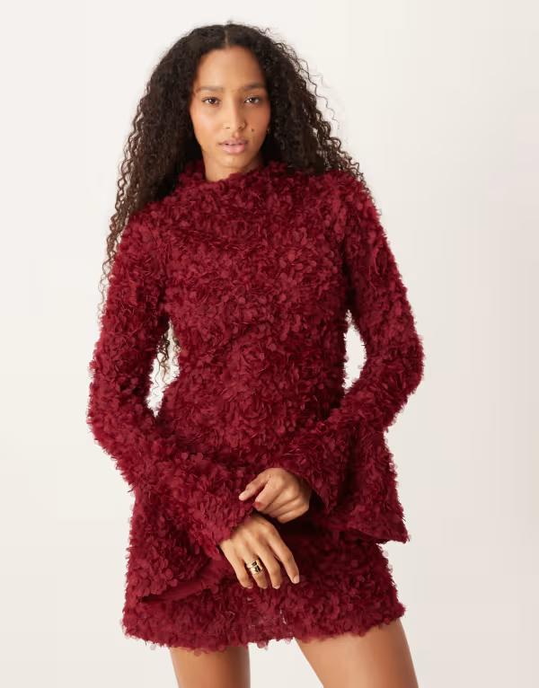 エイミー・リー レディース トップス ワンピース ハイネック ミニワンピース ミニ Amy Lynn textured bell sleeve high neck mini dress RED レッド｜ReVida 店