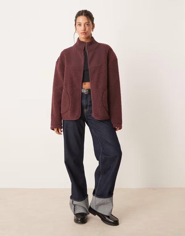 エイソス レディース アウター パーカー・スウェット フルジップ 照明ランプ素っ首 編み物 フリース ASOS DESIGN zip through funnel neck borg and knit mix fleece インチ deep plum Plum 酸桃
