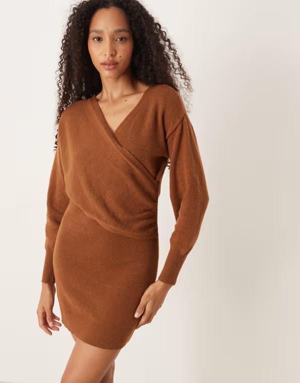 ヴィラ レディース トップス ワンピース ミニワンピース ミニ ニット Vila knit wrap mini dress in camel Cathay spice キャメル|ReVida 店