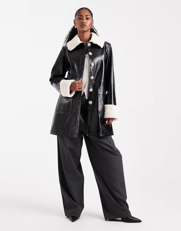 ミスセルフフリッジ レディース アウター 厚地の外套 対照 なめし革 フェイクレザー Miss Selfridge contrast collar faux leather coat Black 黒いこと