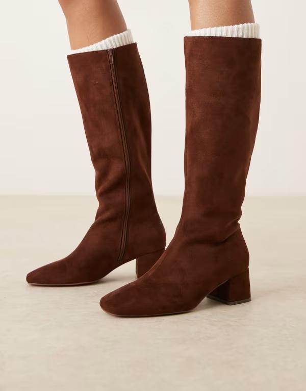 エイソス レディース シューズ ブーツ・レインブーツ スエード ブーツ ヒール ASOS DESIGN Canary block heeled knee boots in chocolate suedette Chocolate チョコレート