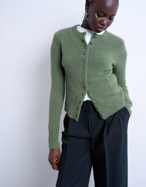 トップショップ レディース アウター カーディガン ニット Topshop knit covered buttons cardigan Green グリーン｜ReVida 店