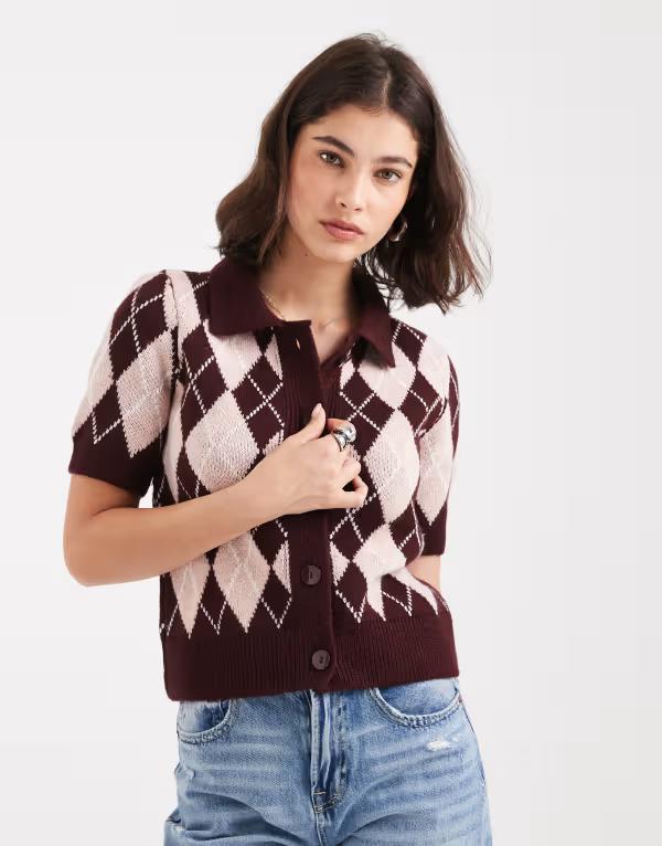 ヴェロモーダ レディース アウター カーディガン ポロシャツ プリント Vero Moda short sleeve polo neck cardigan and burgundy argyle print Blue Argyle ブルー