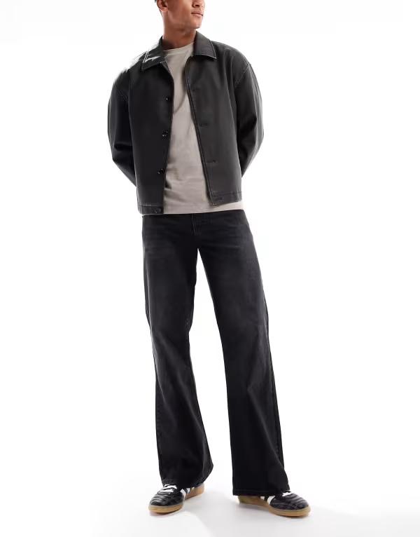エイソス メンズ ボトムス デニムパンツ ジーンズ ASOS DESIGN wide flare jeans wash Black ブラック