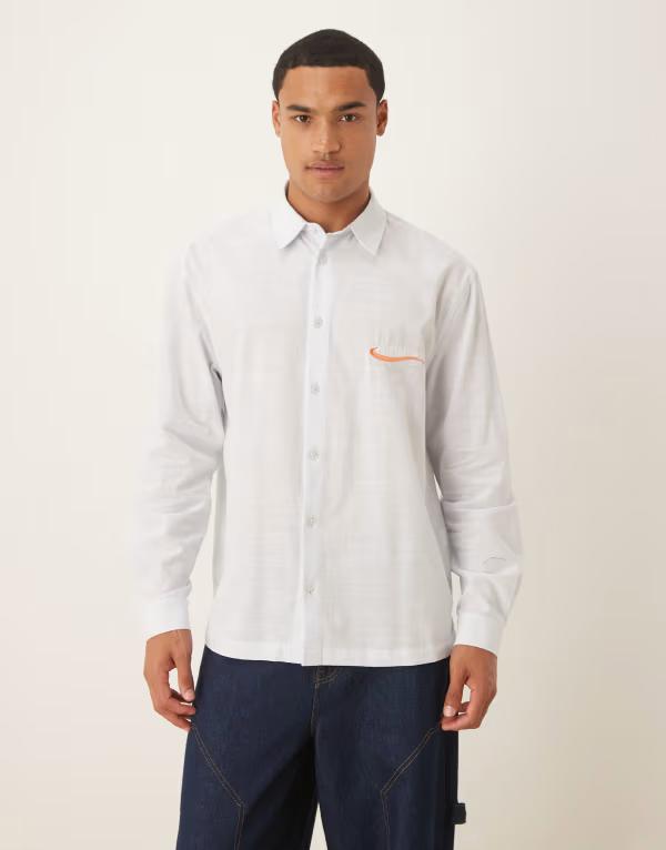 エイソス メンズ トップス シャツ ASOS DESIGN relaxed shirt with chest embroidery BLUE ブルー