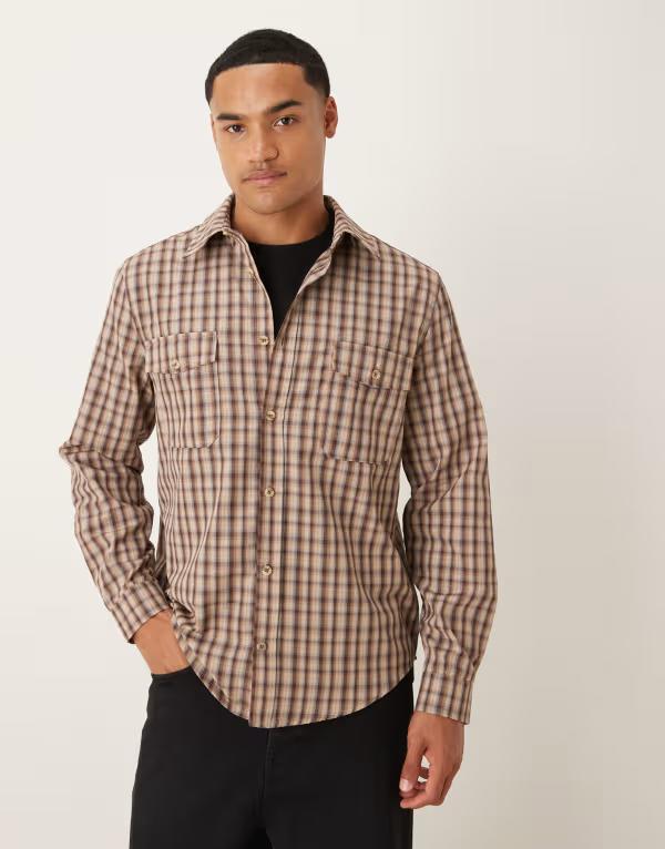 エイソス メンズ トップス プルオーバー レギュラー填まる ASOS DESIGN regular fit plaid shirt BROWN 赤銅色