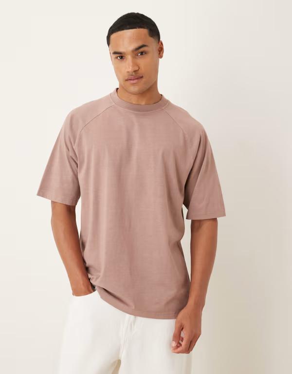 エイソス メンズ トップス Tシャツ ASOS DESIGN heavyweight relaxed t-shirt with raglan sleeves in washed Twilight mauve ピンク 5,584円