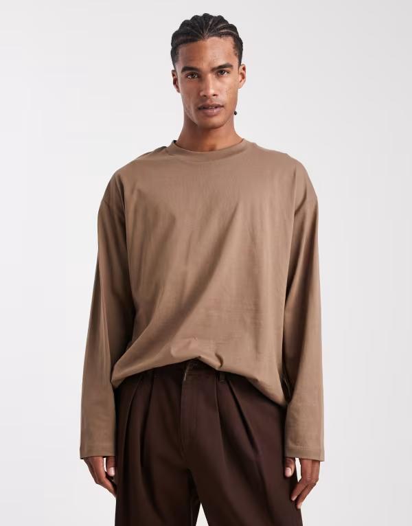エイソス メンズ トップス Tシャツ ASOS DESIGN essentials oversized long sleeve T-shirt Shitake ブラウン