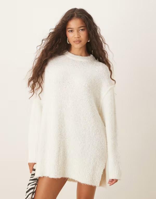 グラマラス レディース トップス 衣装 ミニ衣装 ミニ スウェーター Glamorous fluffy sweater mini dress WHITE 白いこと