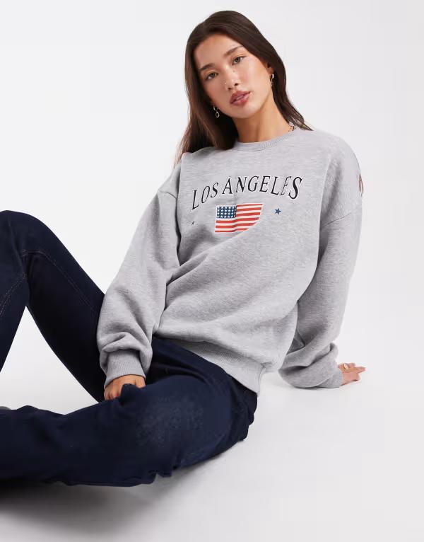 デイジーストリート レディース アウター パーカー・スウェット スウェット シャツ グラフィック Daisy Street long sleeve LA graphic sweatshirt in heather Gray グレー