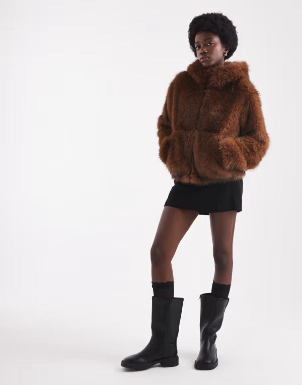 エイソス レディース アウター 厚地の外套 ASOS DESIGN hooded faux fur bomber coat インチ ginger tip Ginger