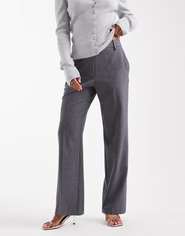 エイソス レディース ボトムス カジュアルパンツ プチ パンツ ASOS DESIGN Petite tailored slim straight pants gray グレー