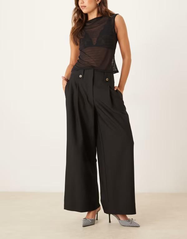 エイソス レディース ボトムス カジュアルパンツ パンツ アンクル ASOS DESIGN tailored ankle grazer pants with tab waist detail black ブラック