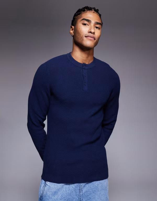 エイソス メンズ アウター ニット・セーター ヘンリーネック セーター ニット ASOS DESIGN muscle fit knit Henley neck sweater NAVY ネイビー