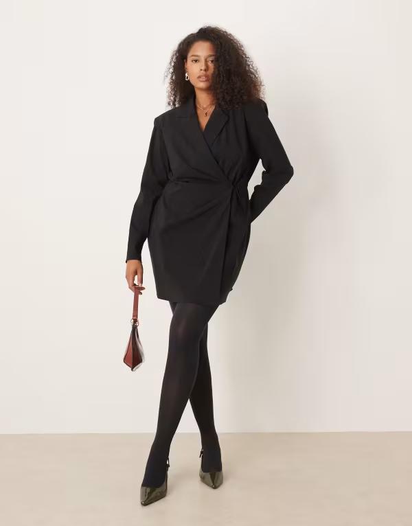 エイソス レディース トップス 衣装 ミニ衣装 ミニ スポーツジャケット ASOS Curve ASOS DESIGN Curve cinched blazer mini dress Black 黒いこと