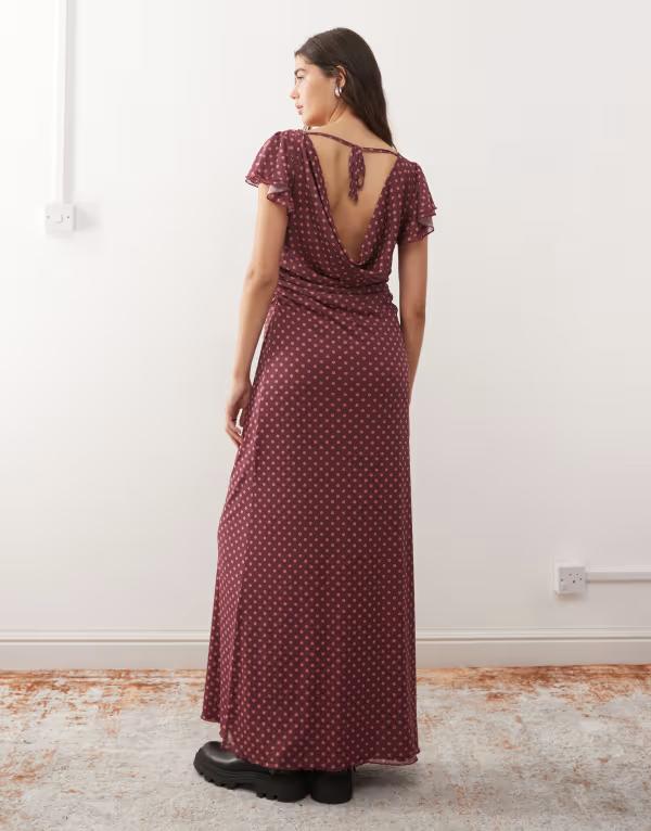 リクレイム ヴィンテージ レディース トップス ワンピース ドット柄 ミディワンピース ドット プリント ミディ Reclaimed Vintage slash neck midi dress polka dot print PINK ピンク